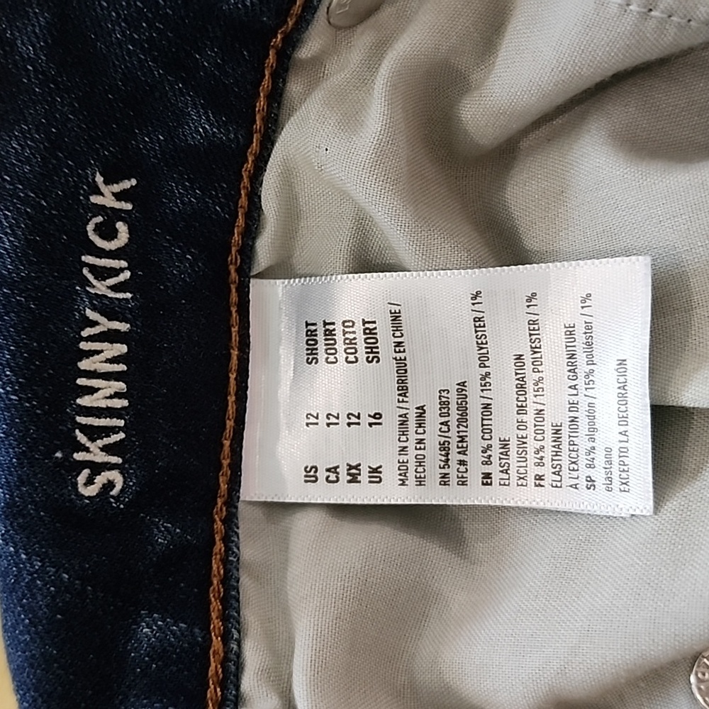 SOLD SOLDAmerican Eagle Skinny Kick Jeans Size 12 Short EUC - Picture 9 of 9